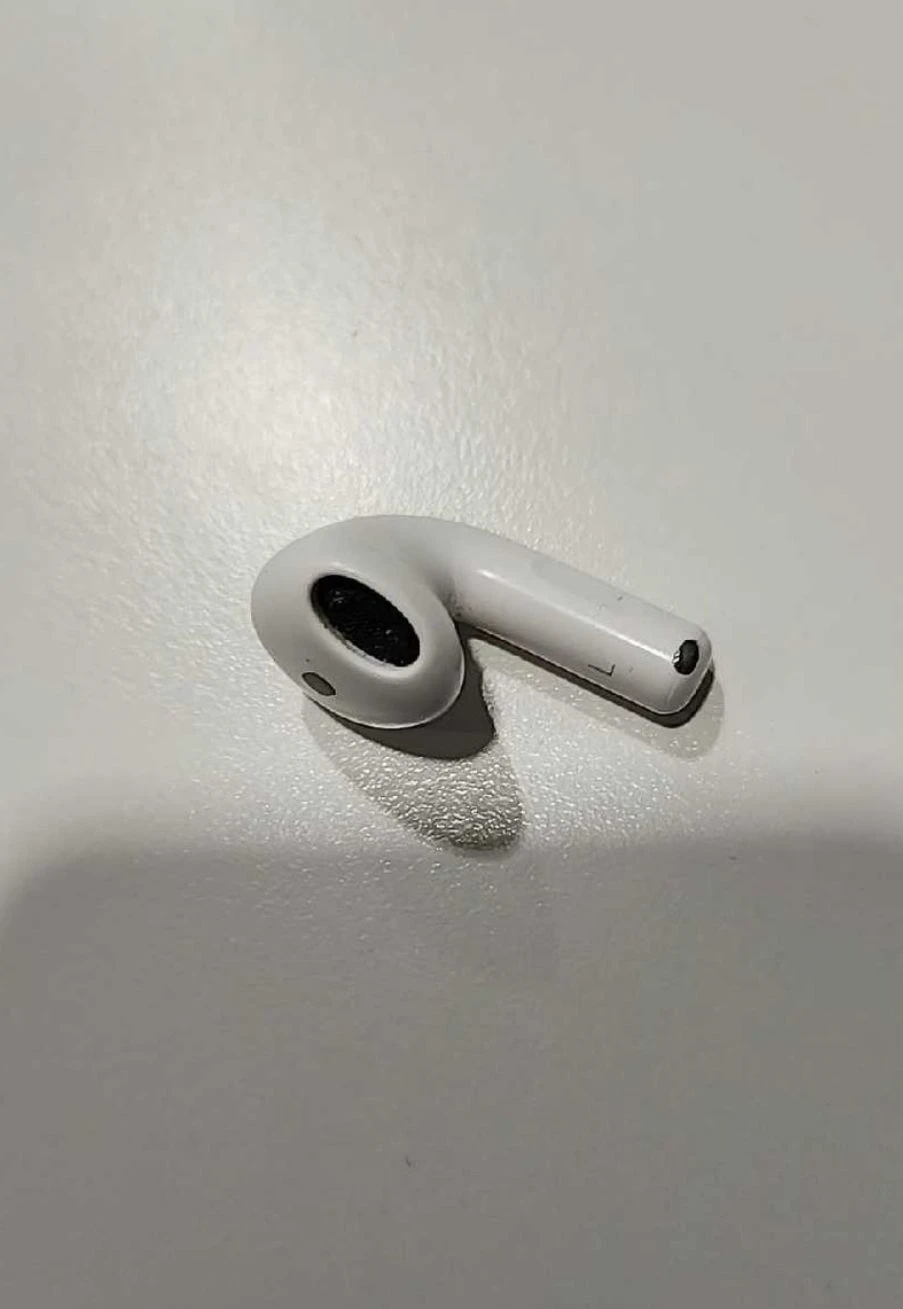 Apple AirPods Pro (Left Earbud) NO ANC - photo 2
