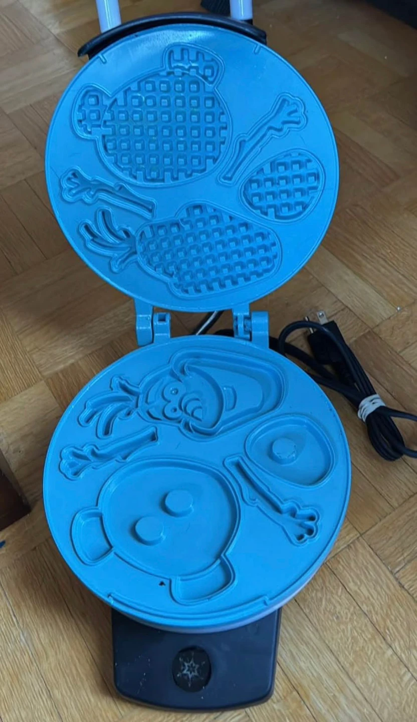 Olaf Frozen Waffle Maker - photo 2