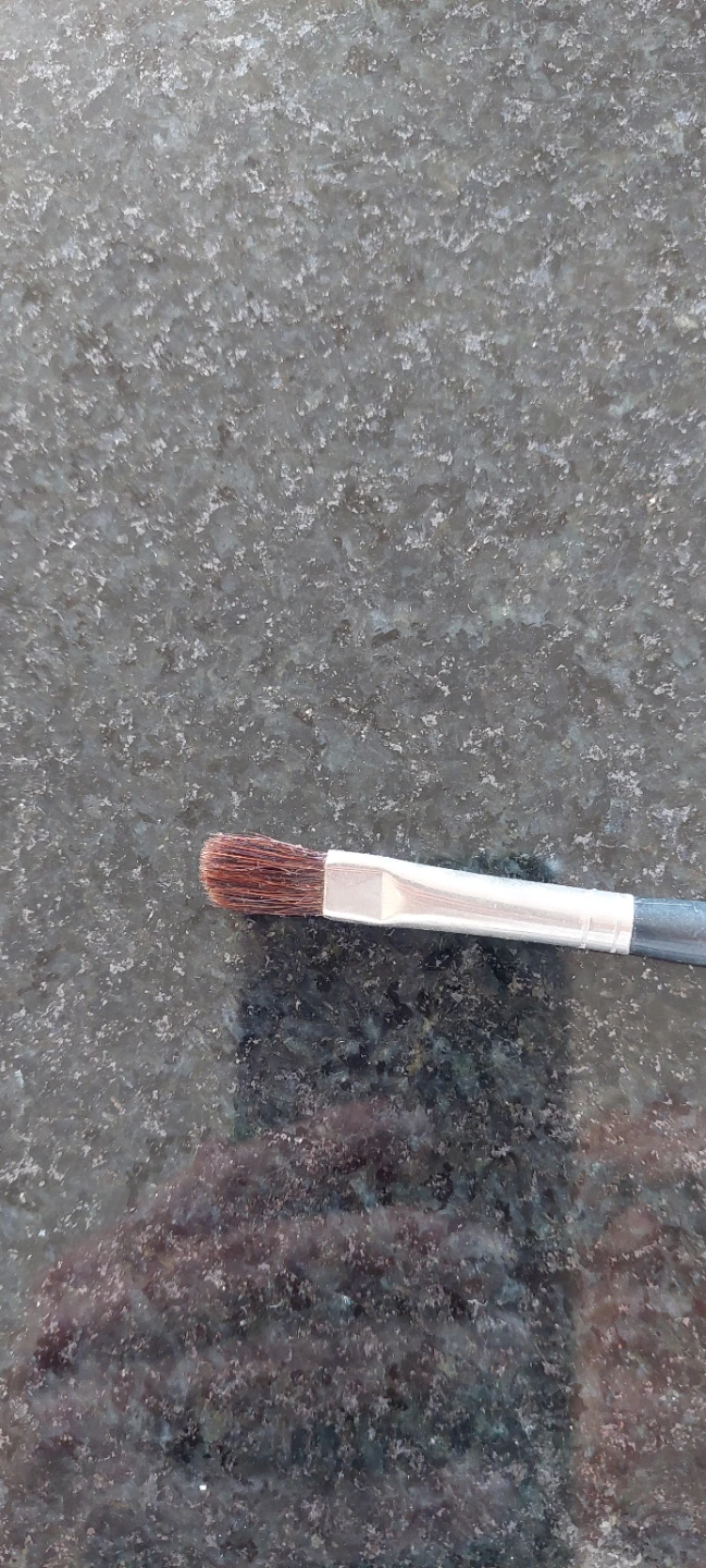 MAC 21 Eyeshadow Brush - photo 2