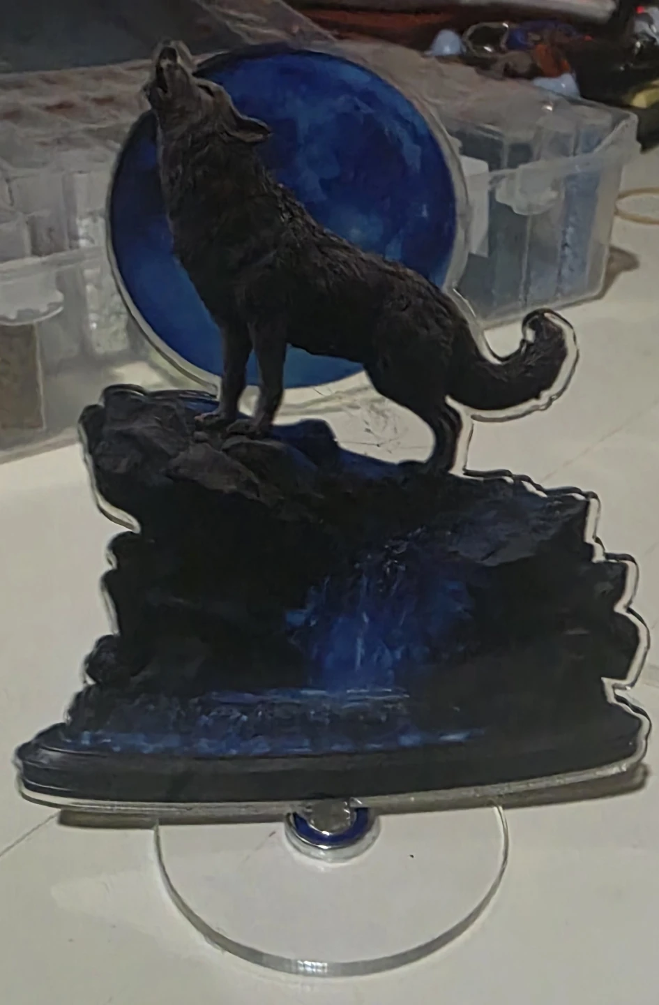 Wolf Howling at Moon Acrylic Display - photo 2