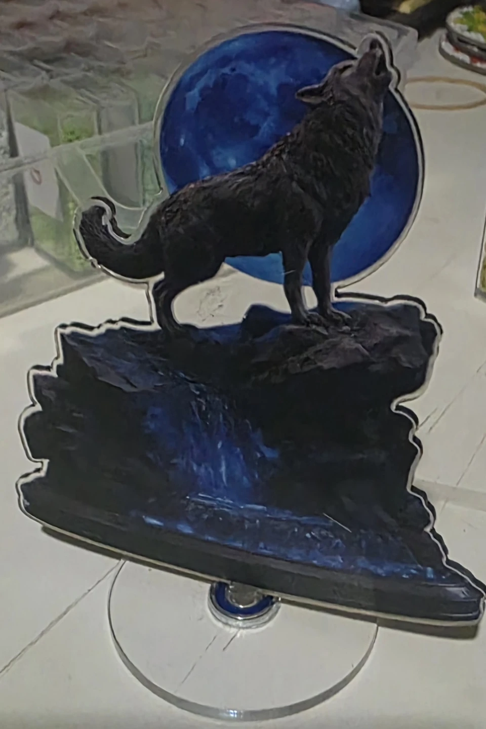 Wolf Howling at Moon Acrylic Display - photo 4
