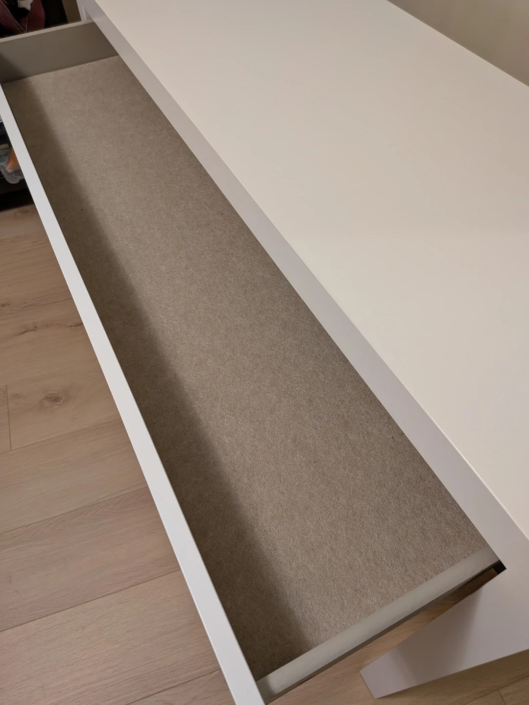 IKEA MALM Dressing Table/Desk with Drawer - photo 2