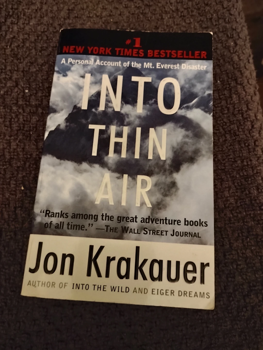 BOOK - INTO THIN AIR BY JON KRAKAUER, PAPERBACK