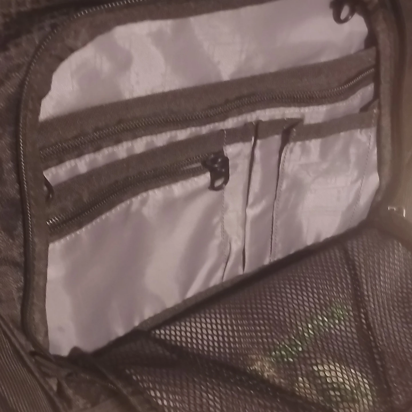 "OGIO WHEELIE" Landmark Rolling Backpack wheeled laptop bag - photo 5