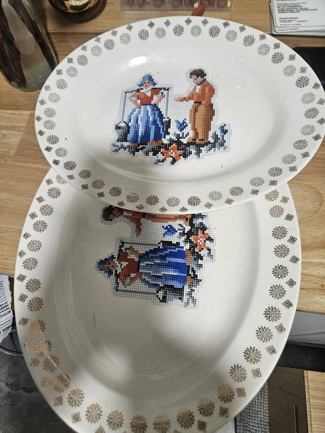 VTG  Dutch Boy&Girl  29  Dinner Plate Shape by Century Salem - photo 5