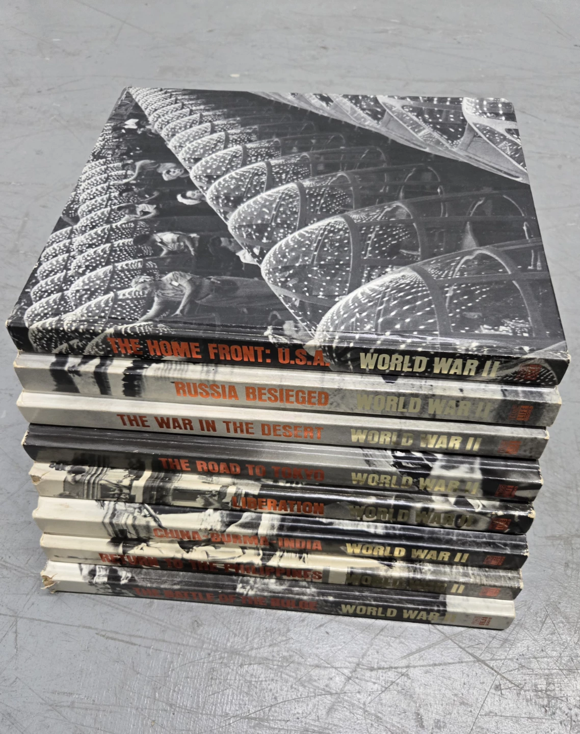 8 х Time Life Books World War II Collection
