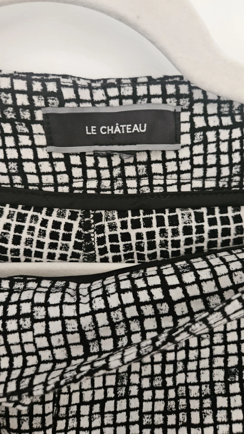 Le Château Black & White Patterned Pants, Size 8 medium - photo 3