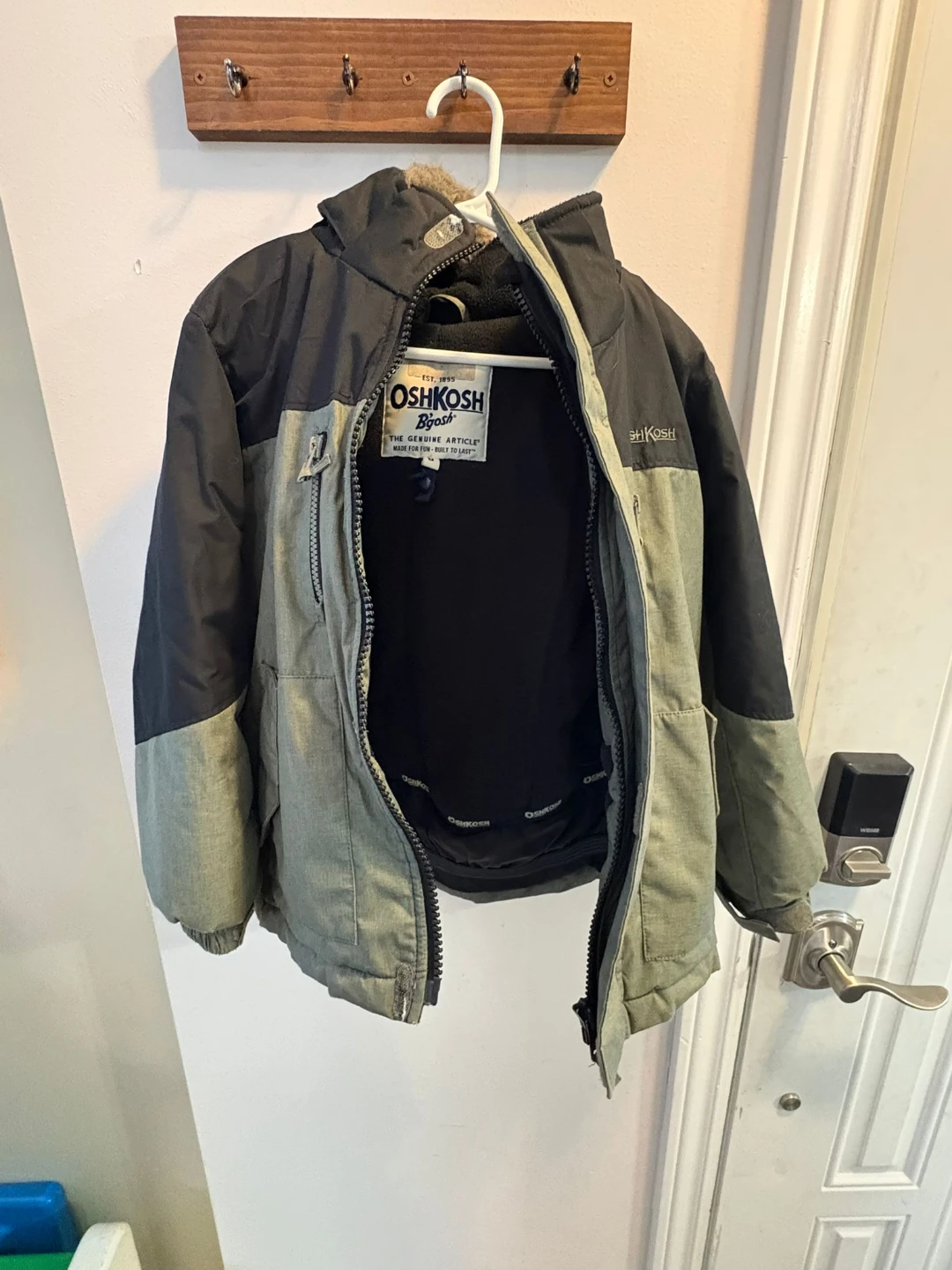 OshKosh B'gosh Kids Winter Jacket - Size 6 - photo 4