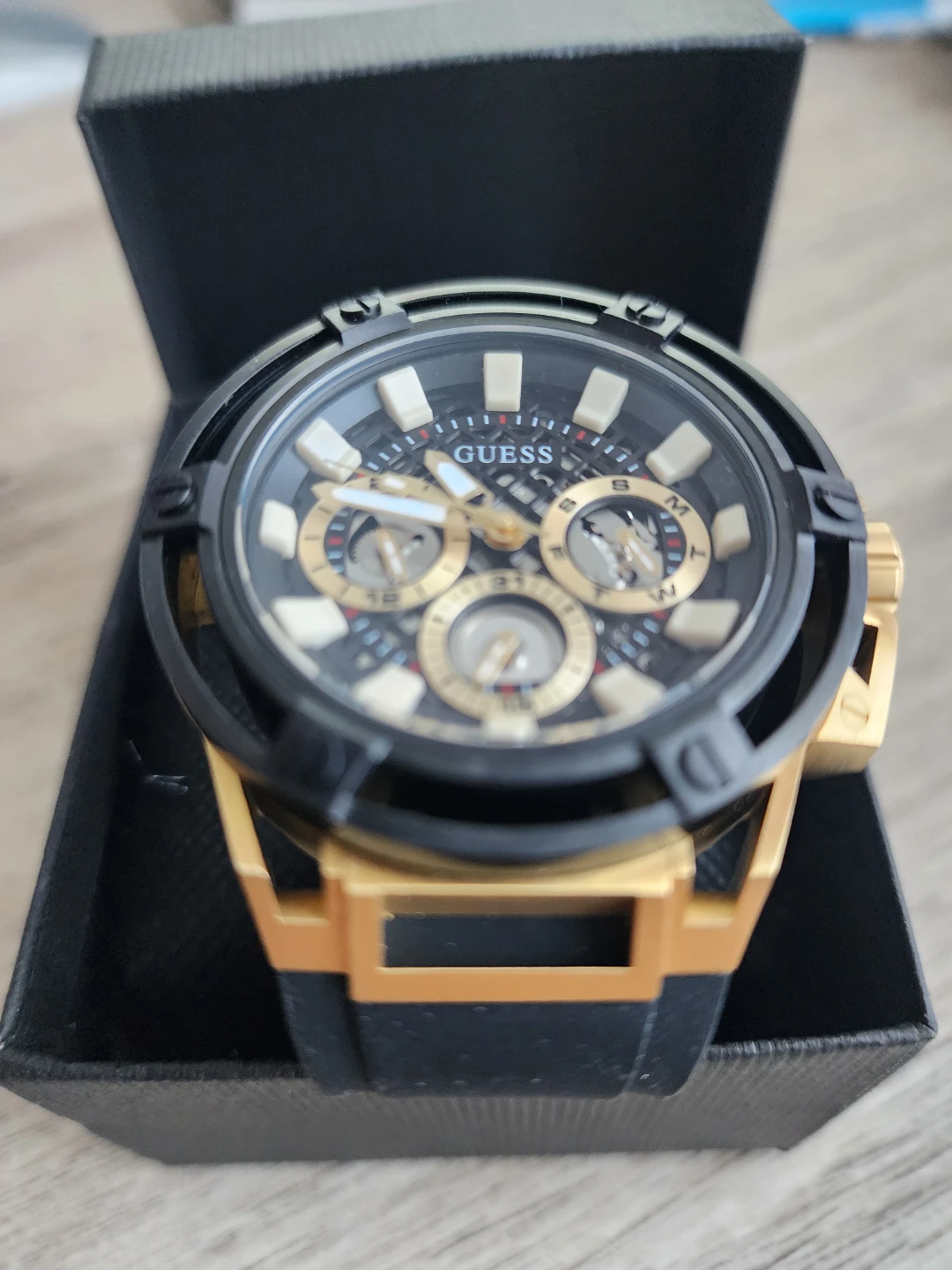 Guess Watch - Gold and Black Chronograph - photo 3