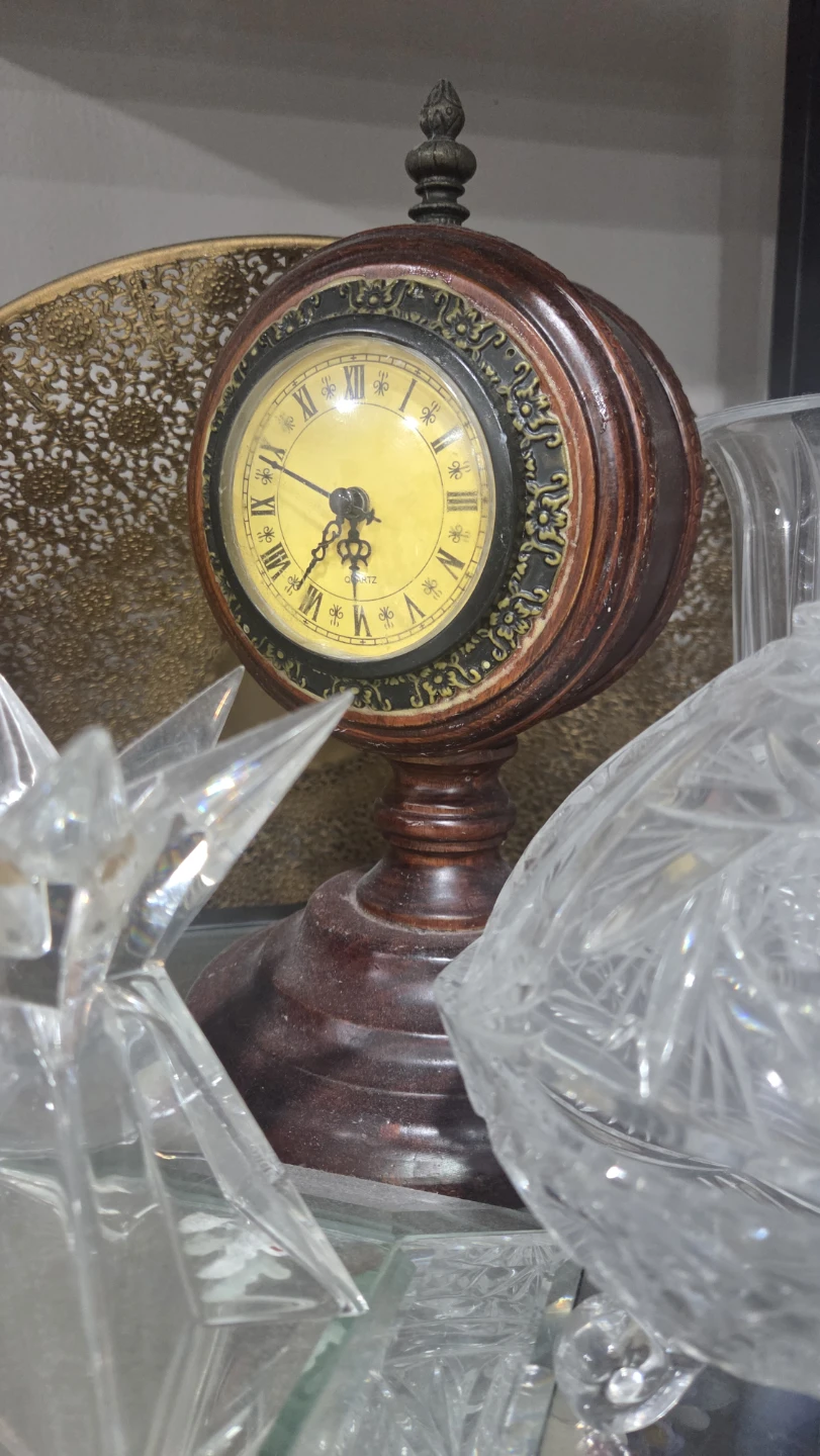 Vintage Style Decorative Desk Clock