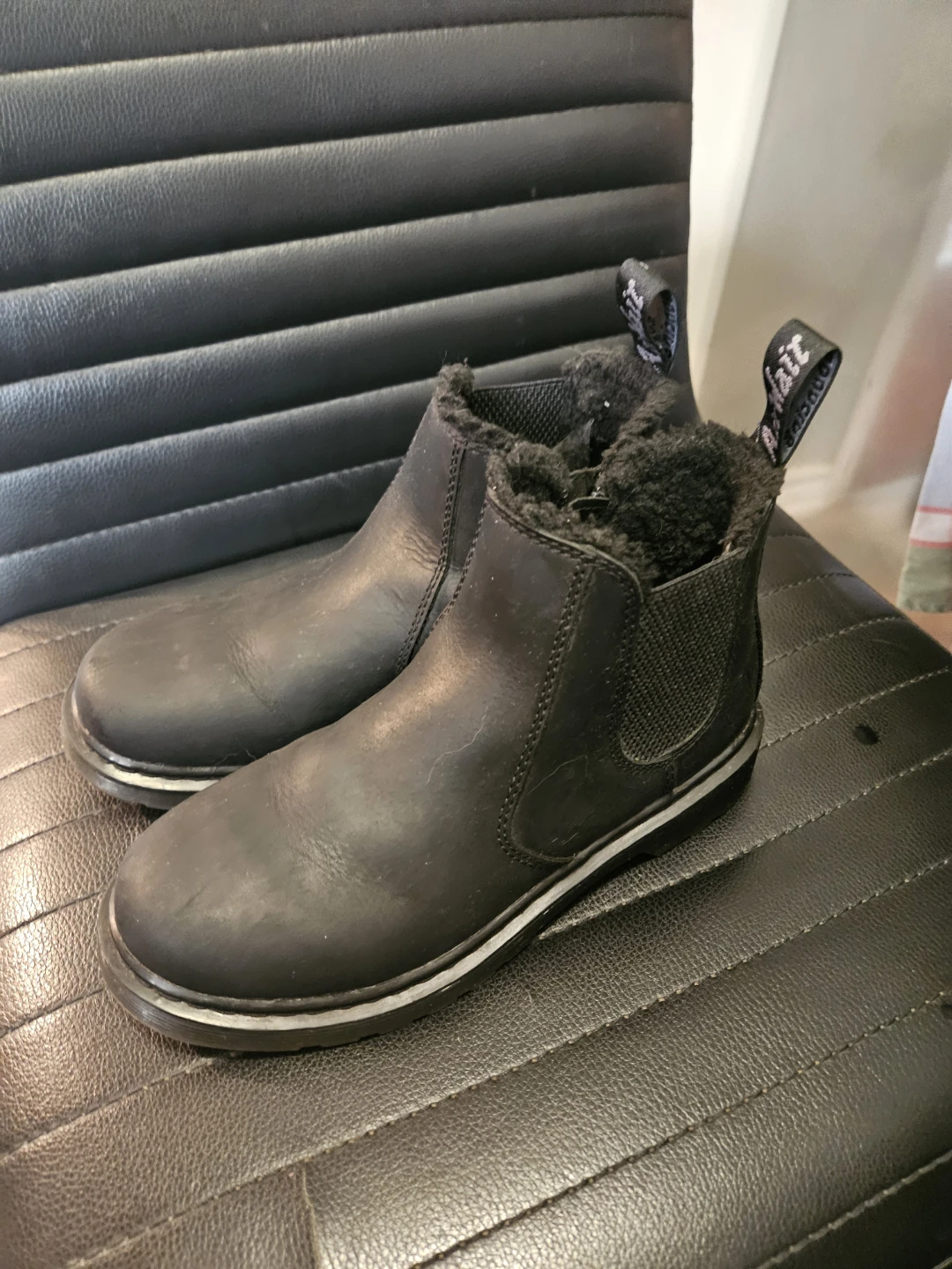 Dr. Martens Leonore Mono J Boots