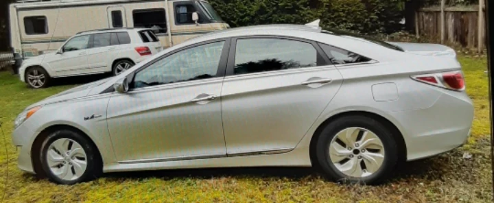 2013 Hyundai Sonata Hybrid Blue Drive No Accidents Just Serviced - photo 4