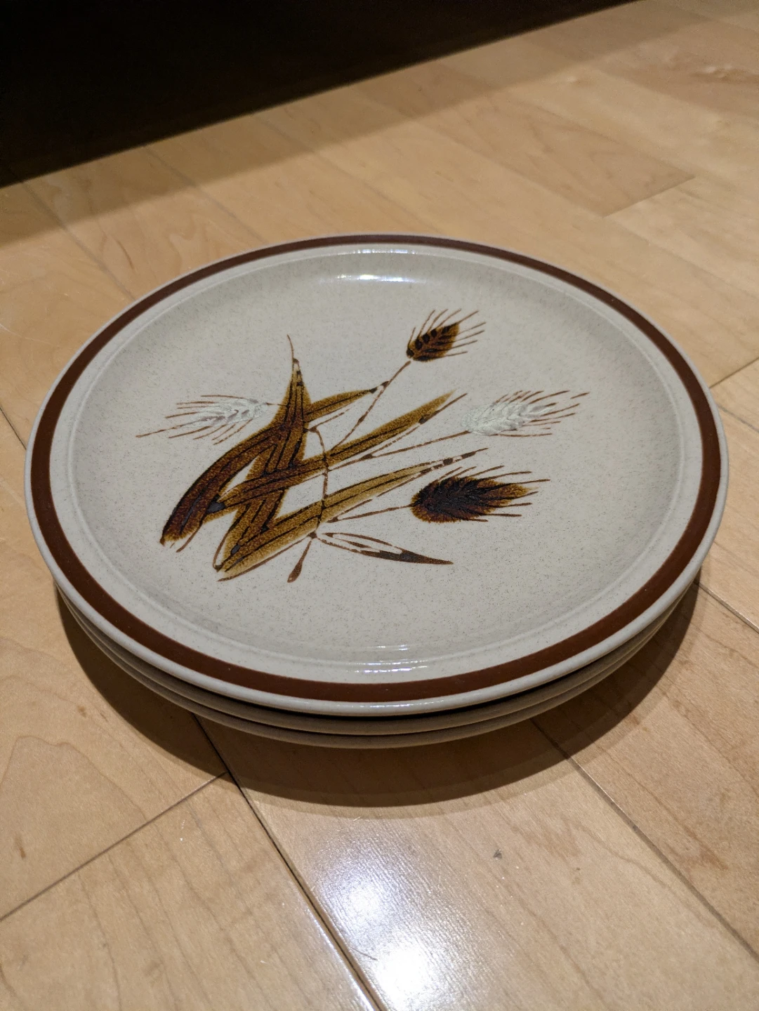 Stoneware Plate made in Japan