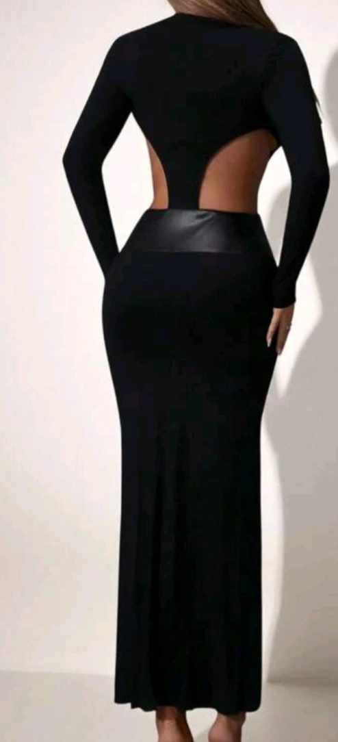 Black Long Sleeve Cutout Maxi Dress - photo 2