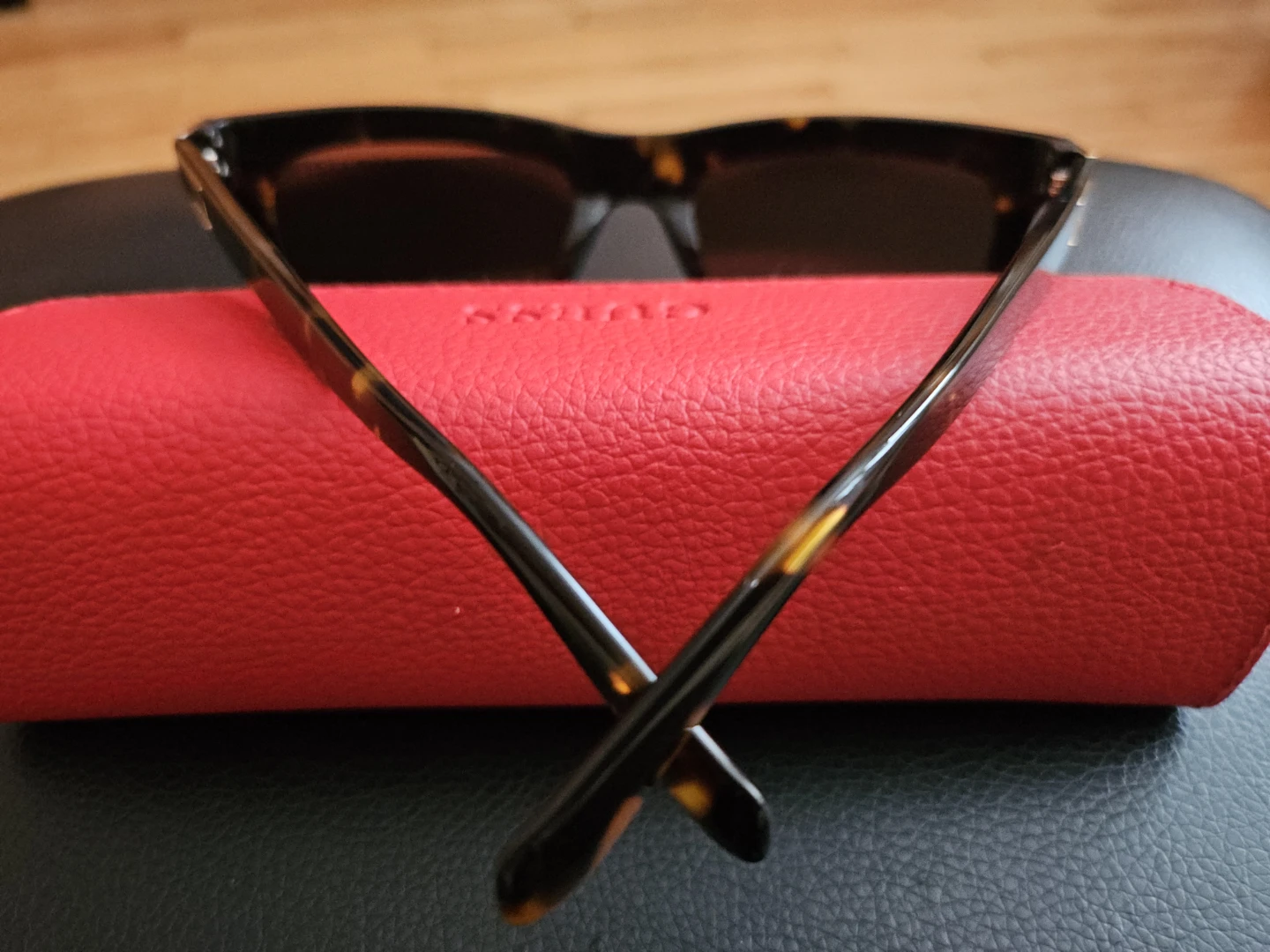 Guess Tortoiseshell Sunglasses GU00212 - photo 2