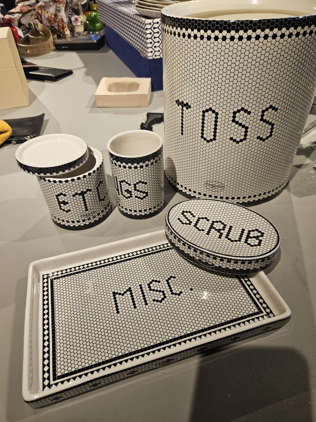 Mosaic Print Bathroom Accessory Set