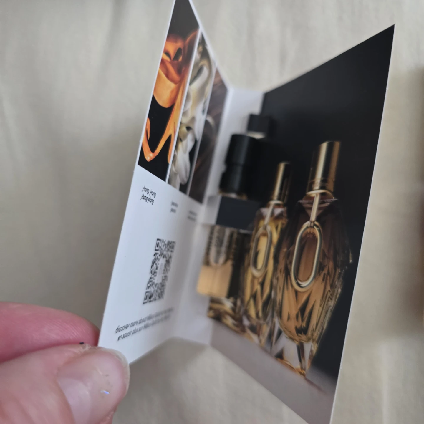 Carolina Herrera Good Girl Very Elixir Perfume Sample - photo 2