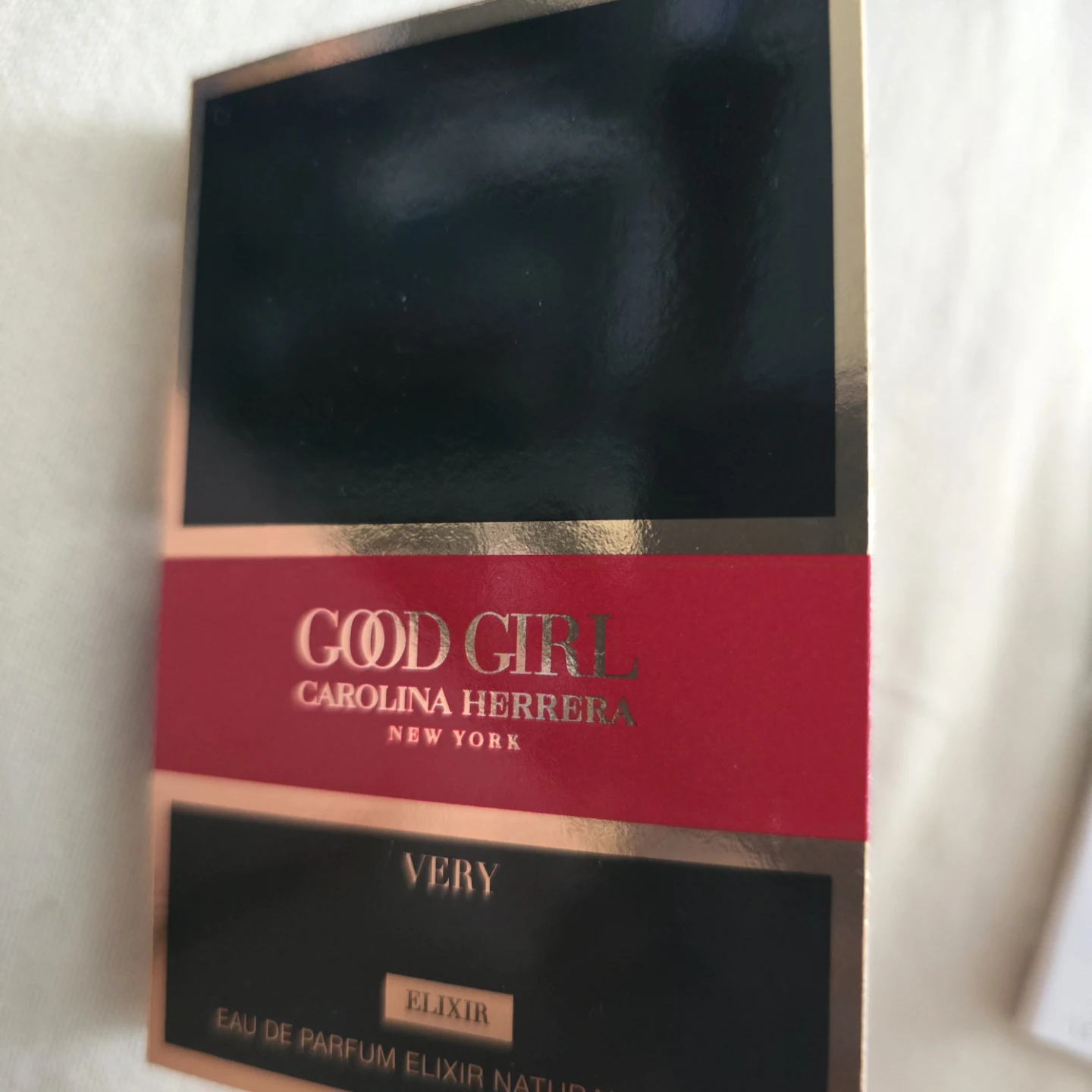 Carolina Herrera Good Girl Very Elixir Perfume Sample - photo 3