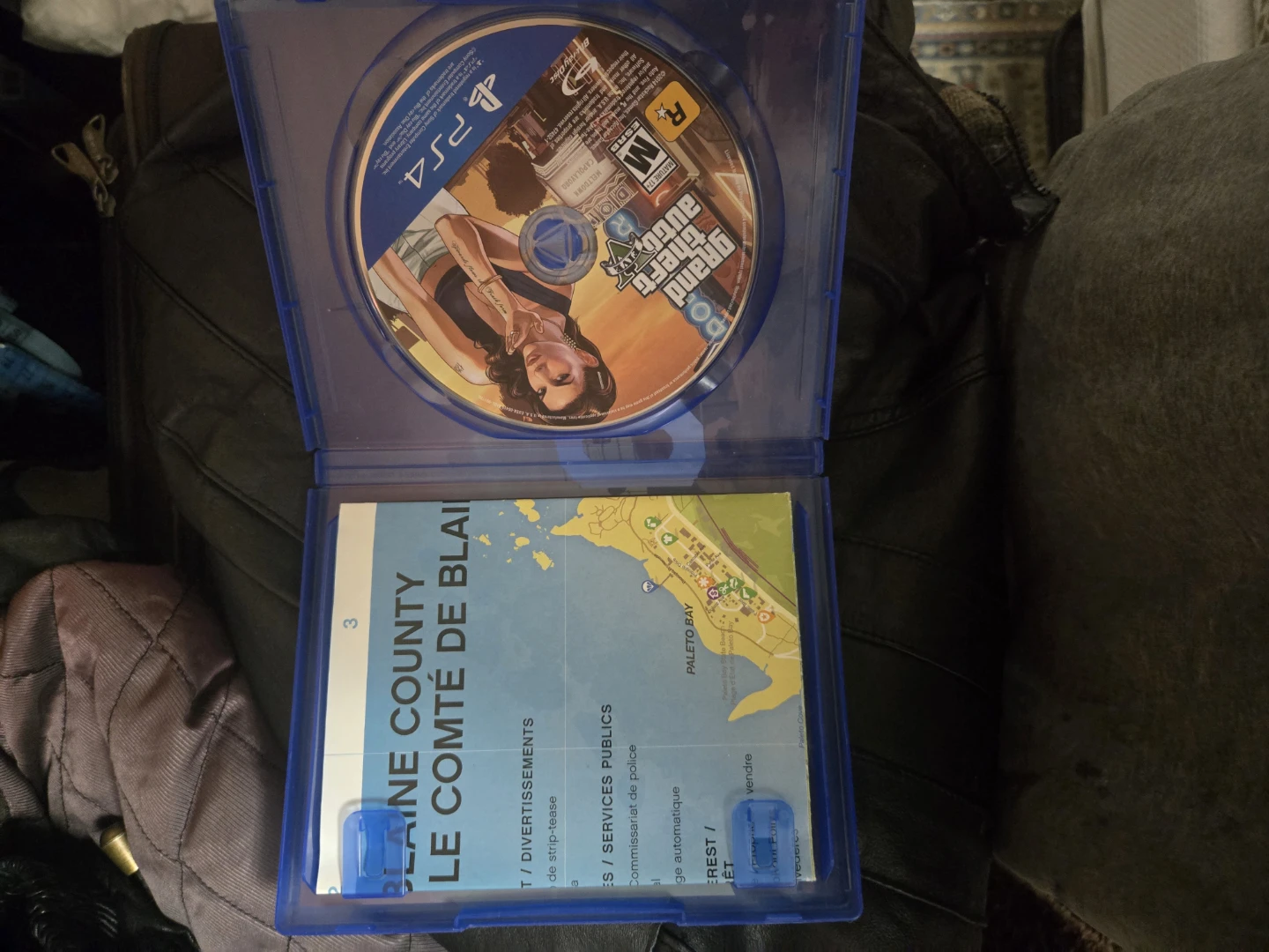 Grand theft auto 5 for PS4 (GTA 5) - photo 3