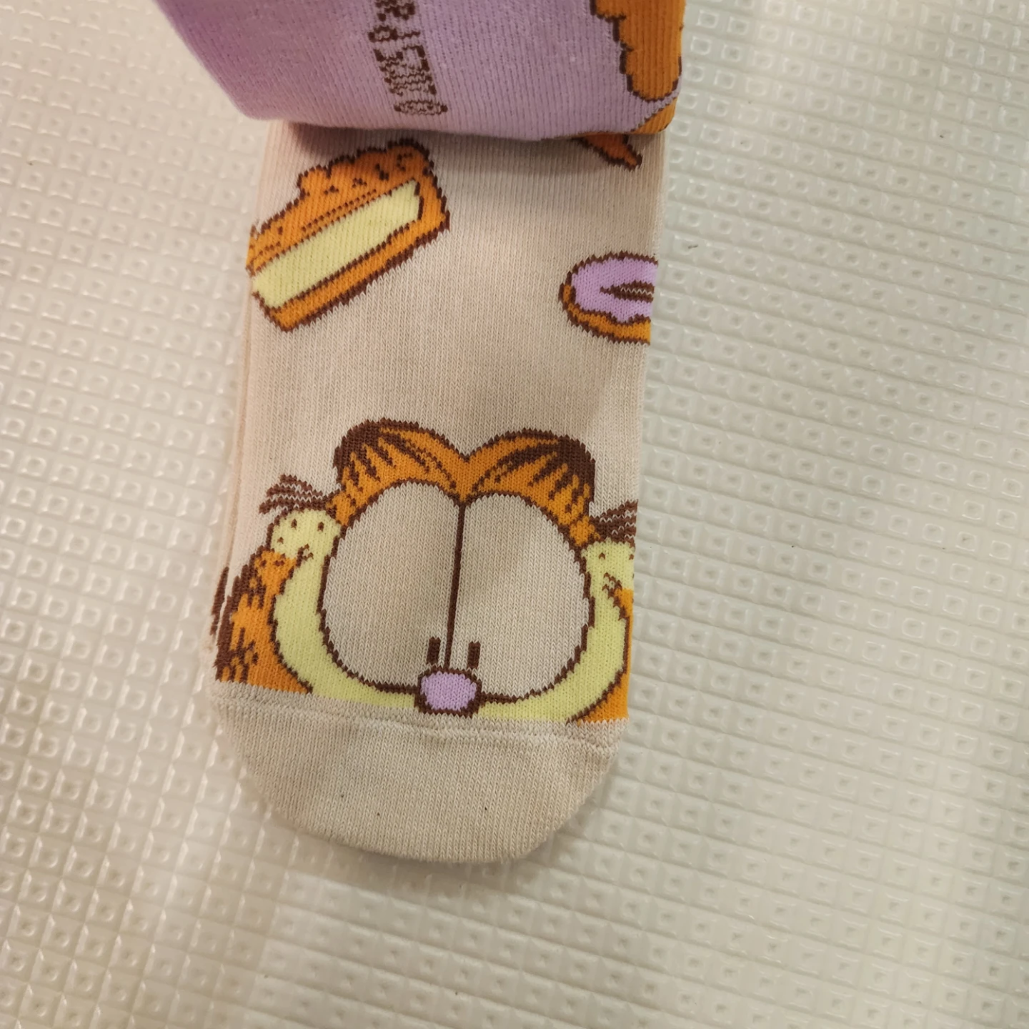 Garfield "Monday Though" Anklet Socks Size 9-11 - photo 2