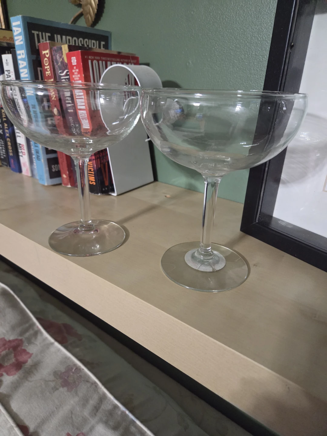 Set of 2 Clear Glass Coupe Glasses 🏆