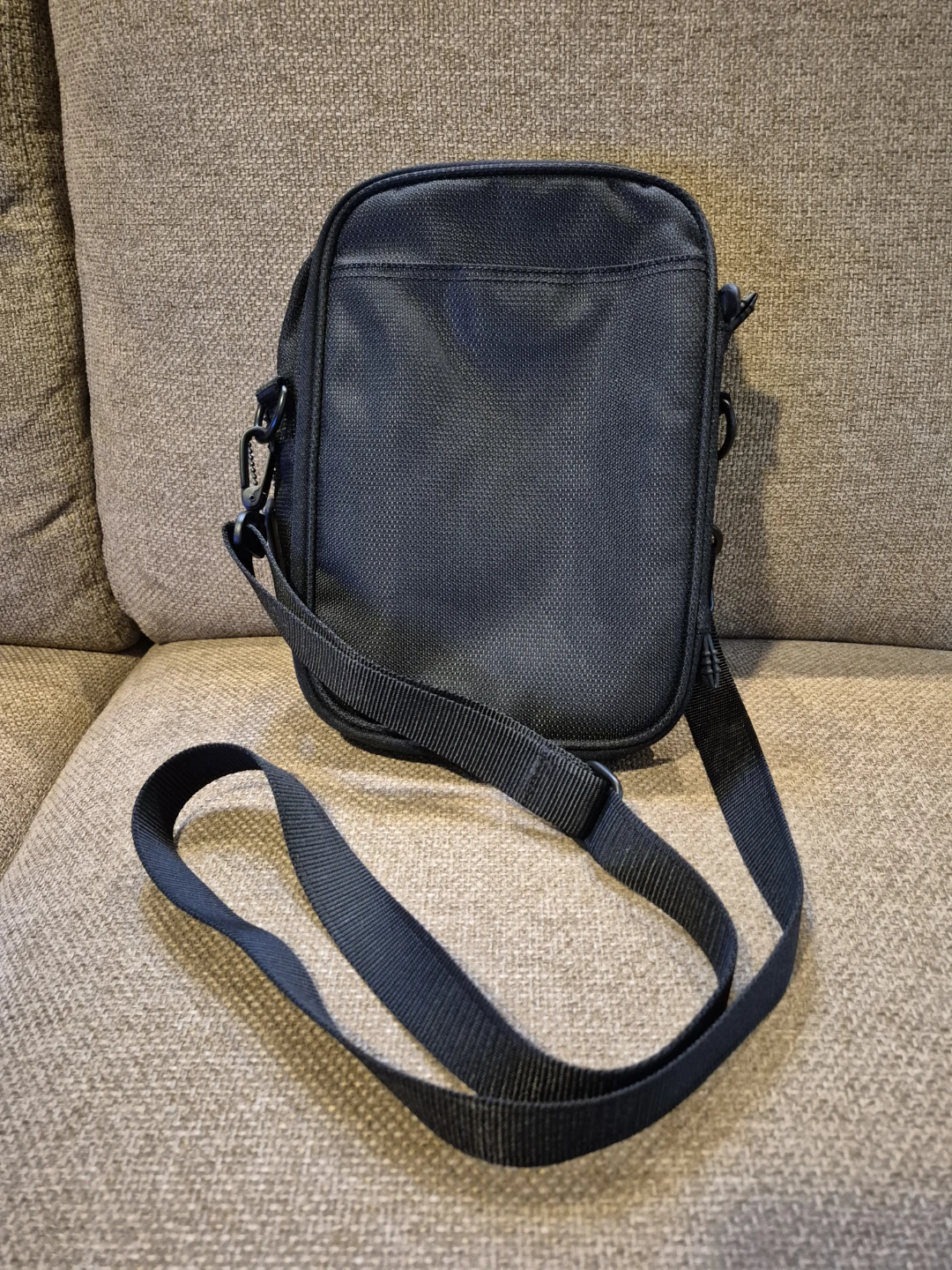 TUMI 580C Men's Black Nylon Messenger Crossbody Bag - photo 2