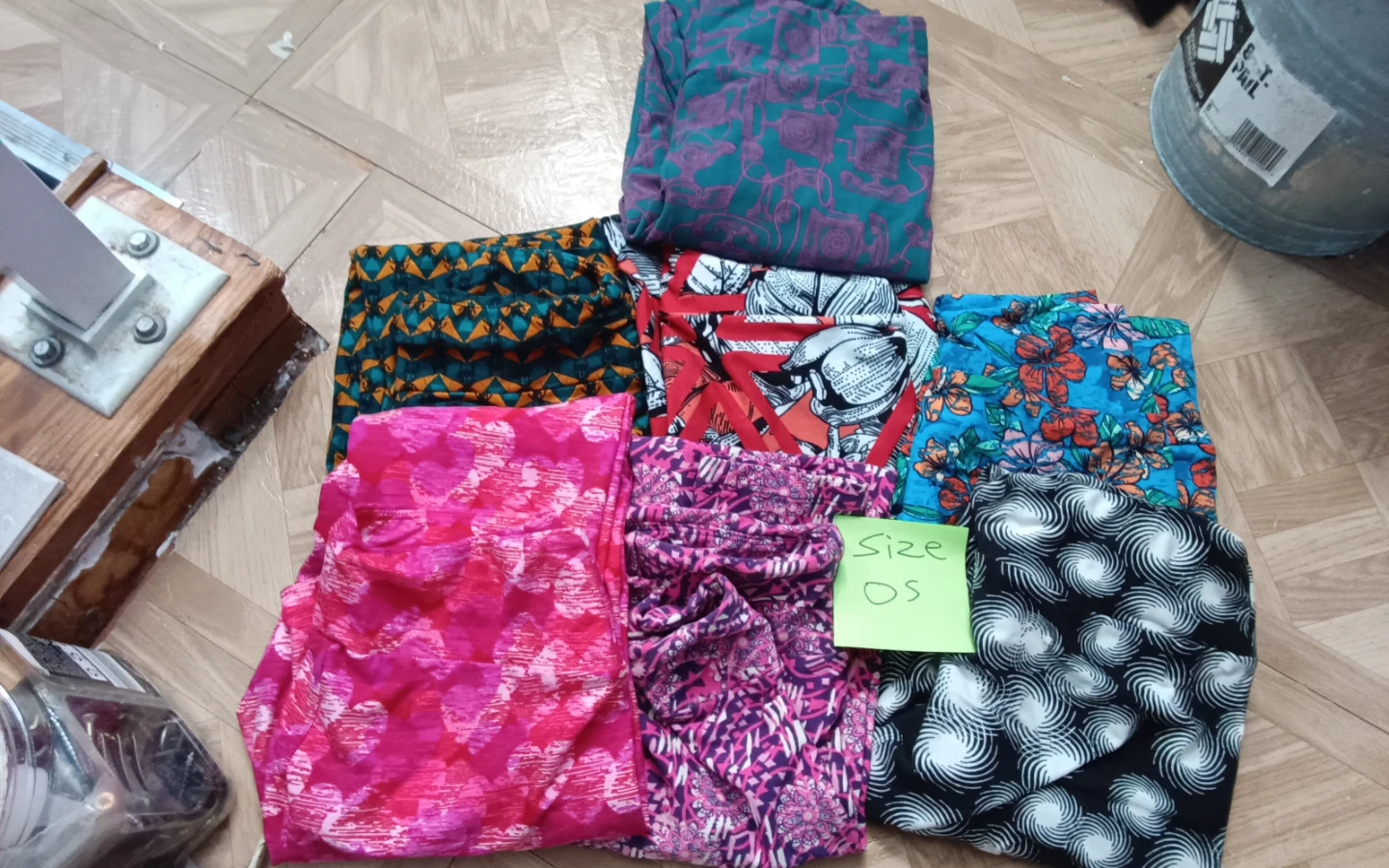 Lot of 7 Women's Leggings OS