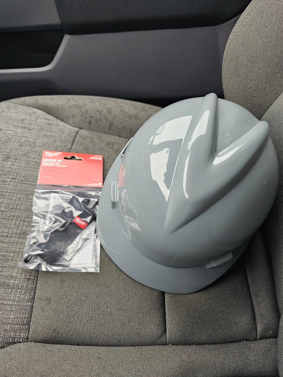 Milwaukee Grey Hard Hat & Chin Strap