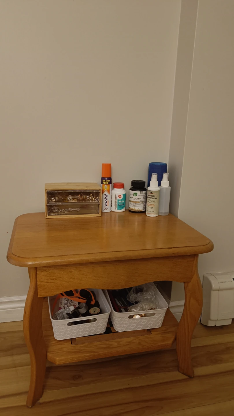 Wooden Side Table with Storage Baskets - photo 2