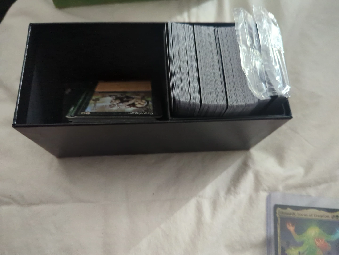 Magic: The Gathering Cards and Deck Box - photo 2
