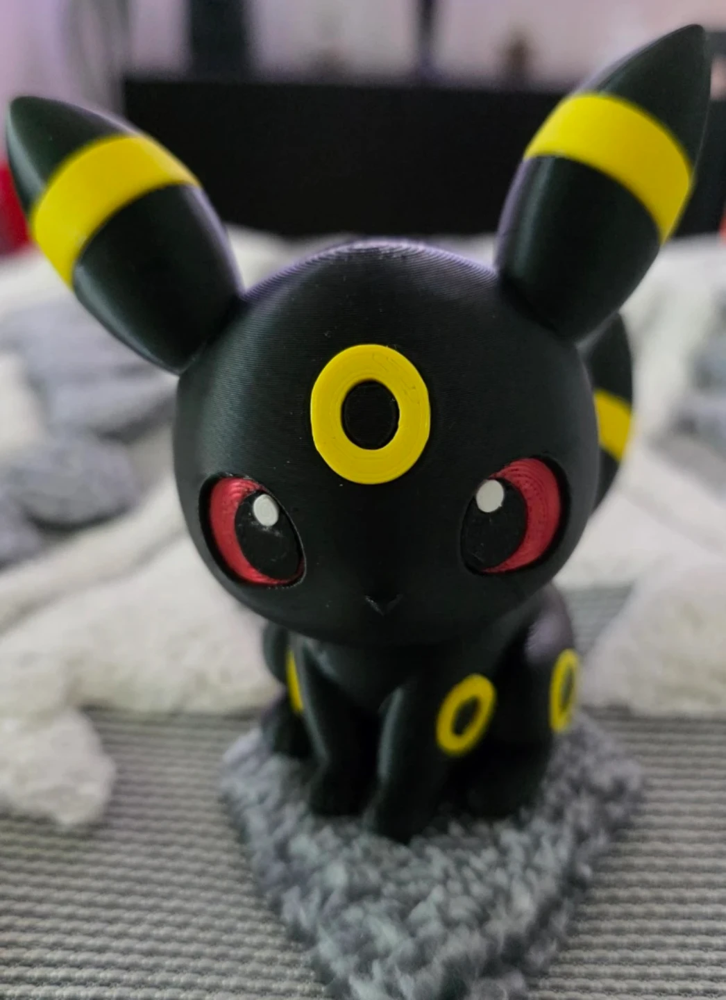 Umbreon Pokemon Figure 🧡