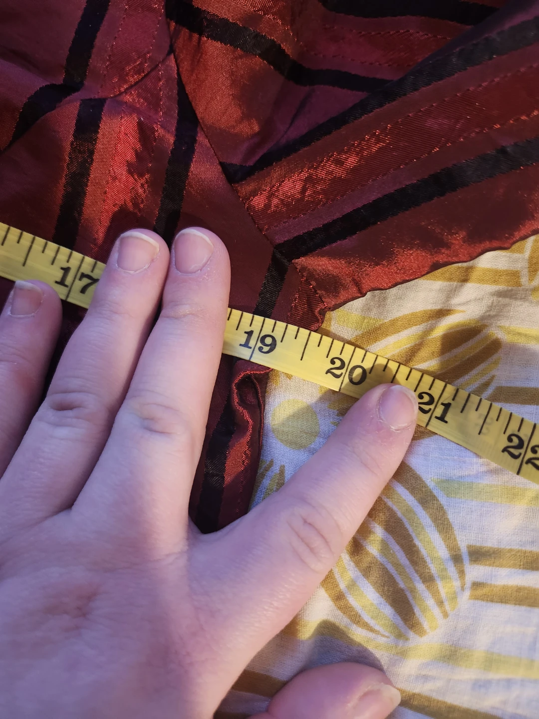 Red and black pinstripe blouse - photo 5