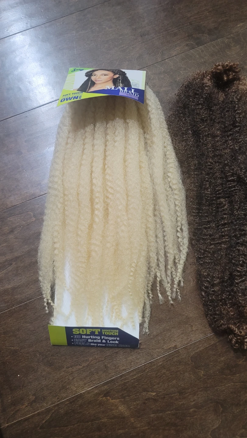 SYNTHETIC HAIR BRAIDS  New never used  Available 4 Each $10 - photo 2