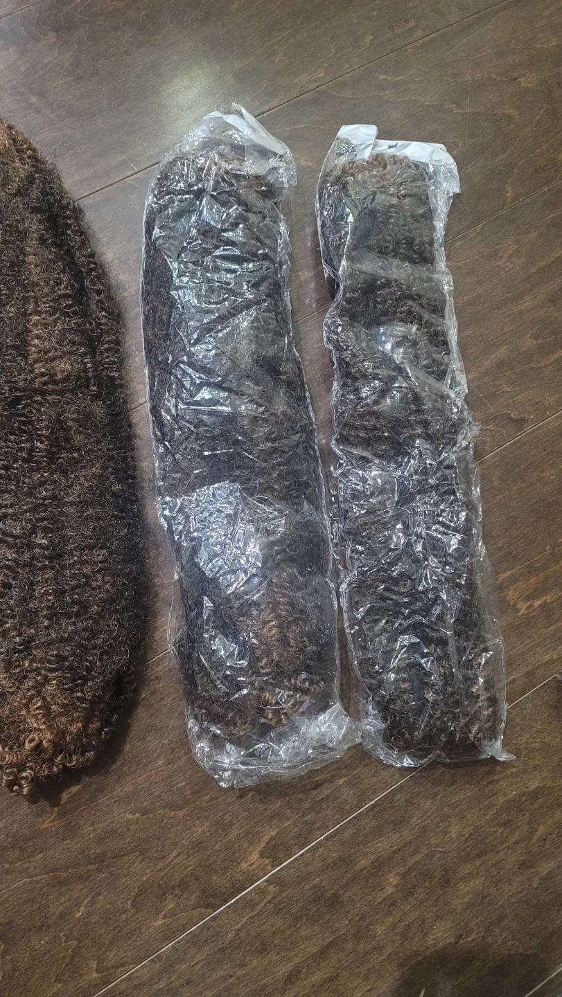 SYNTHETIC HAIR BRAIDS  New never used  Available 4 Each $10 - photo 4