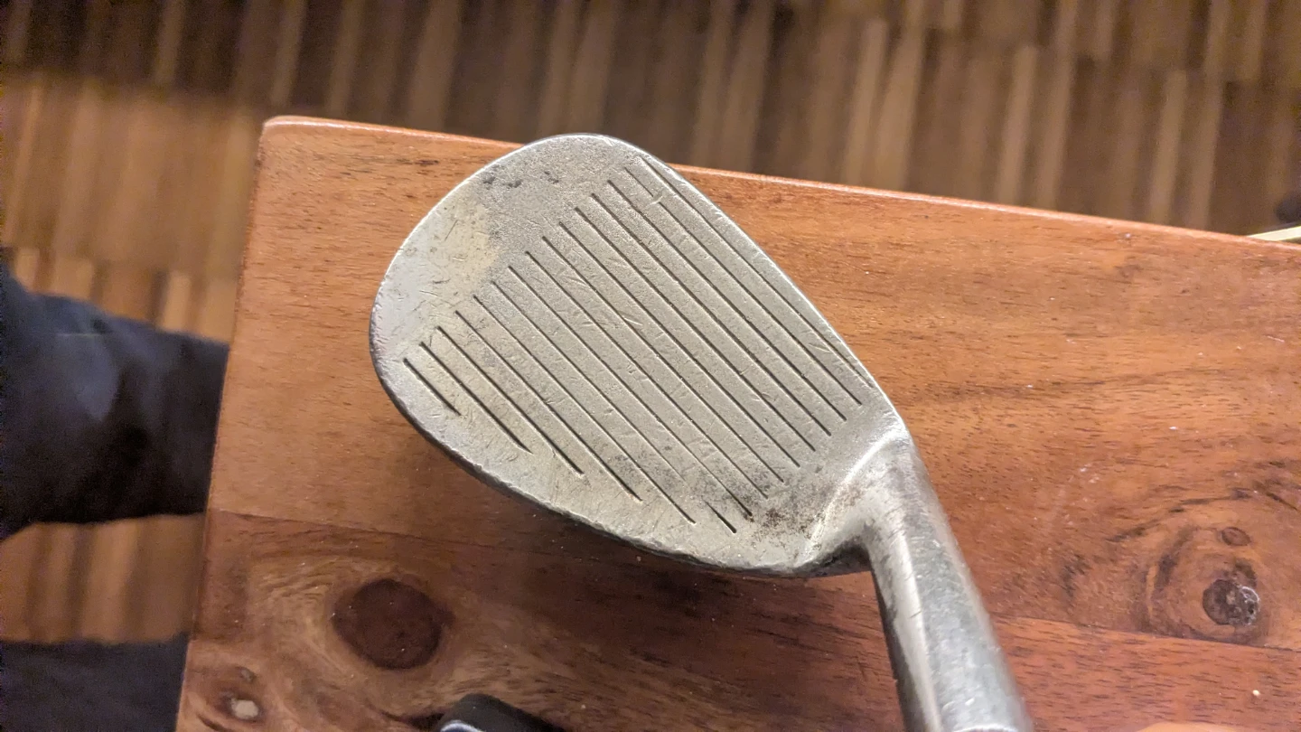Slazenger Sand Wedge (left) - photo 2