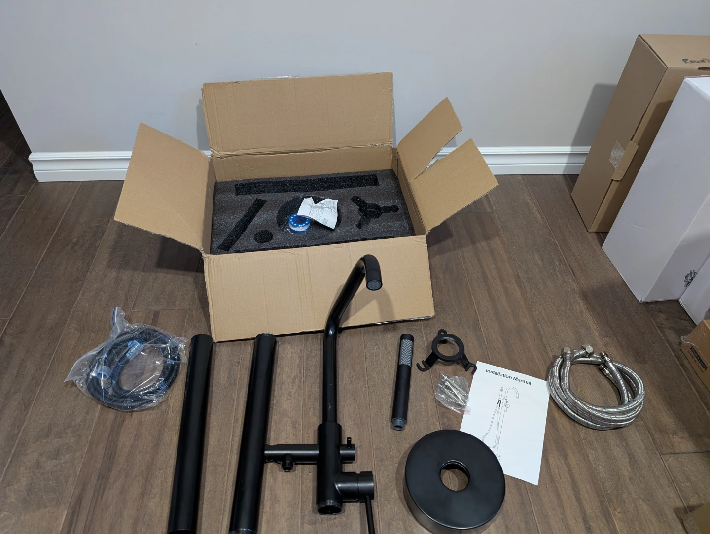 New Freestanding Black Bathtub Filler Faucet For Sale - photo 3