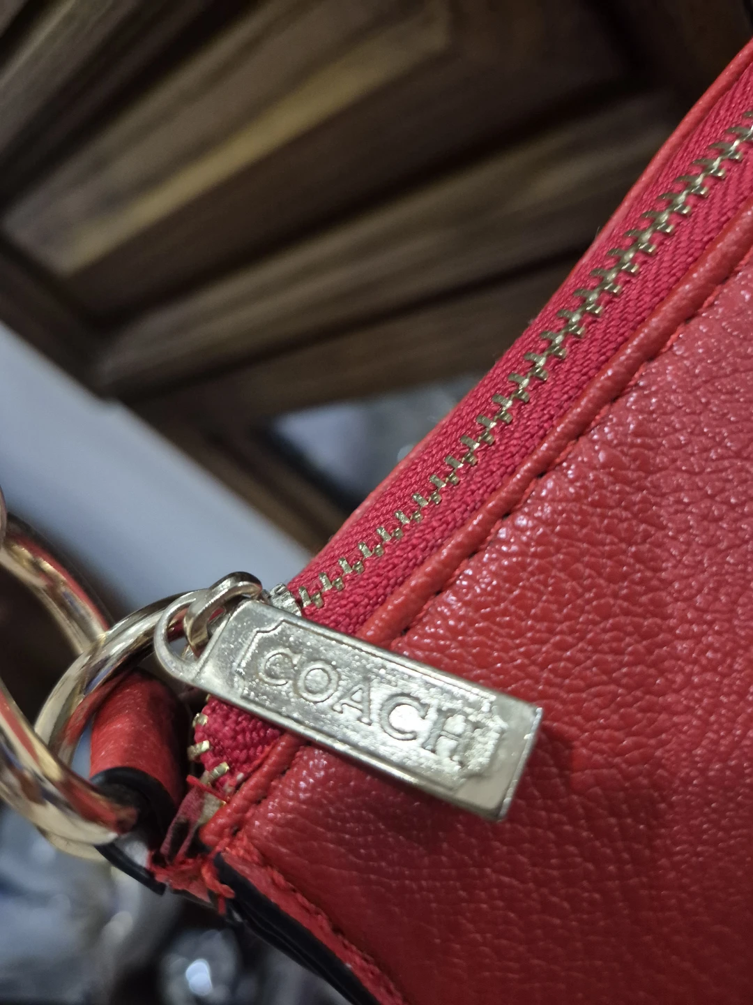 🔥Hot Deal This Week Only🔥Coach Red Leather Shoulder Bag - photo 2