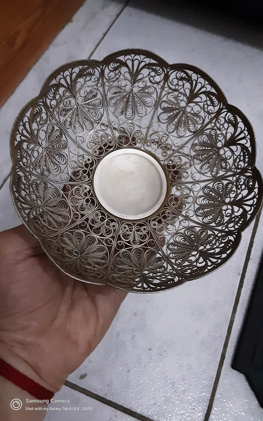 VINTAGE  Filigree  Bowl, bace is gold plated. - photo 3