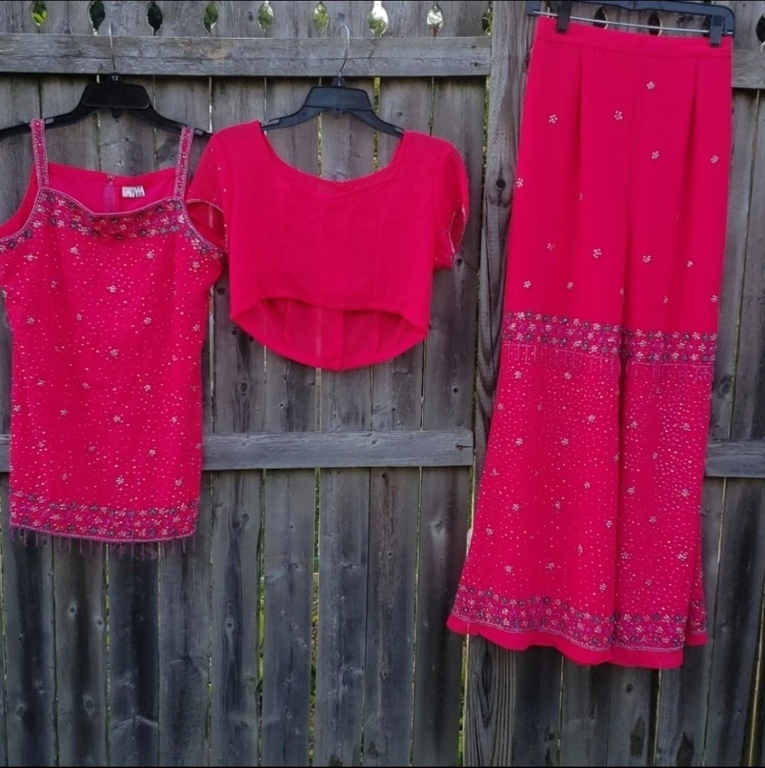 Women's Beaded 2-Piece Outfit - Pink