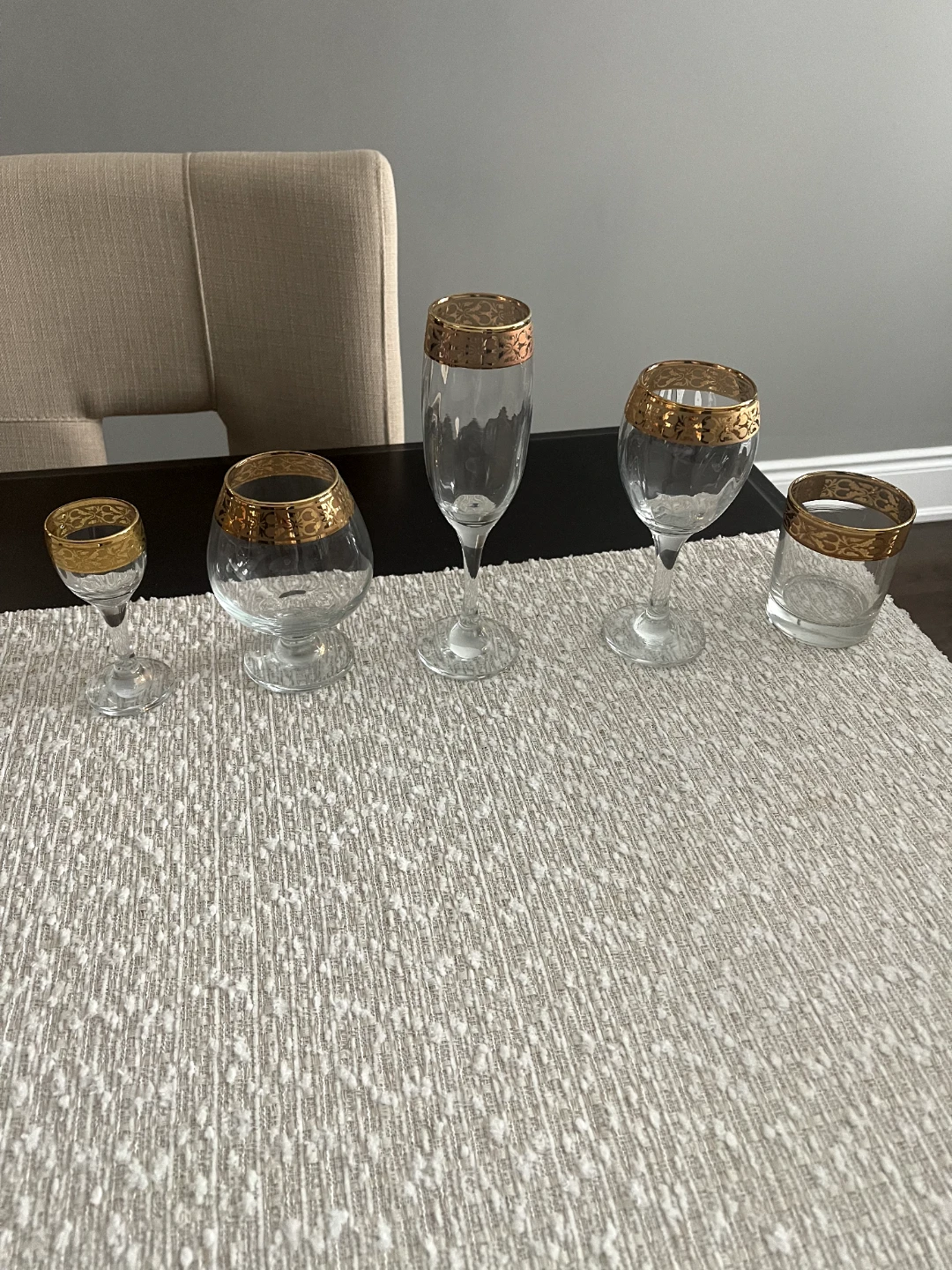 Set of 72 Glassware with Gold Trim - photo 3