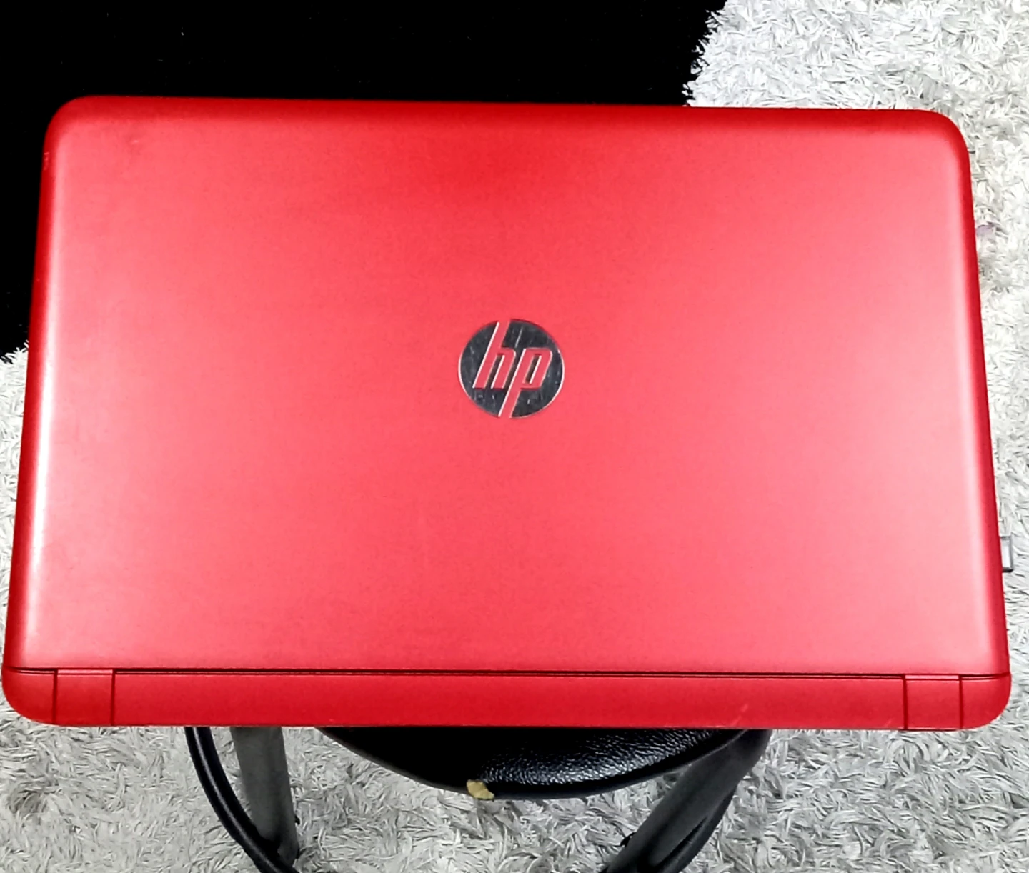 HP Pavilion Red Laptop - photo 3