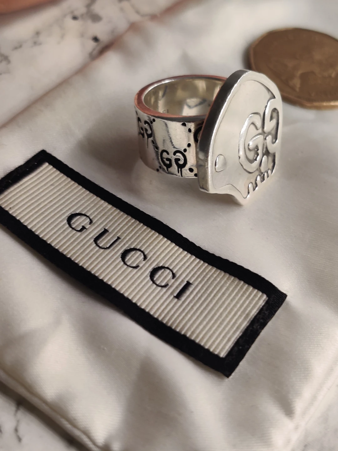 Size 6- authentic Gucci 925  Sterling Silver Ring