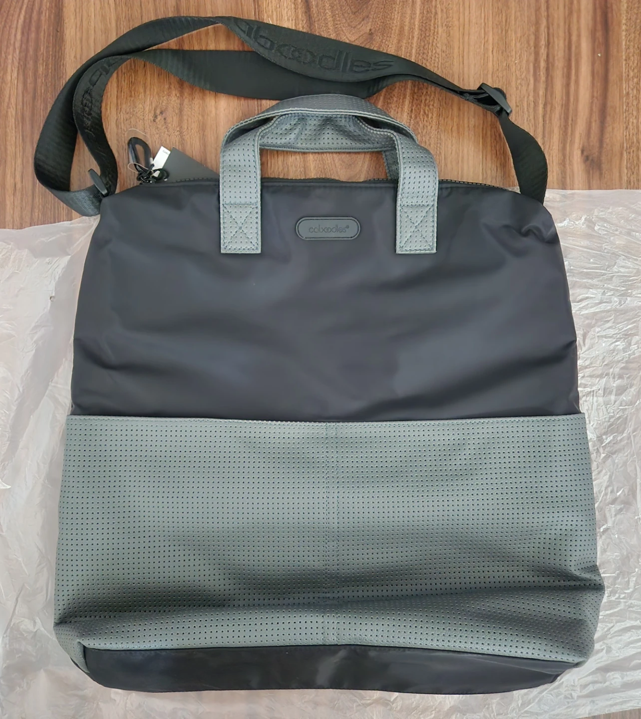 🏆Caboodles Essential Tote Bag
