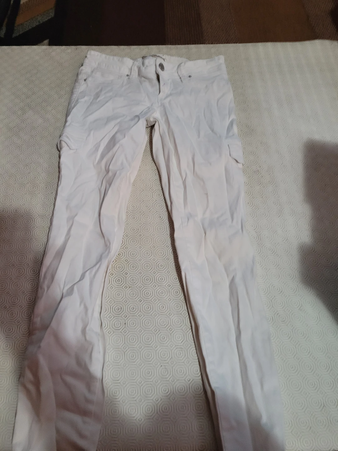 White YMI Cargo Pants Size 7