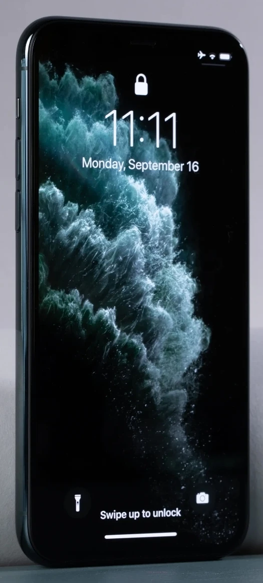 Apple iPhone 11 (Black) - photo 2