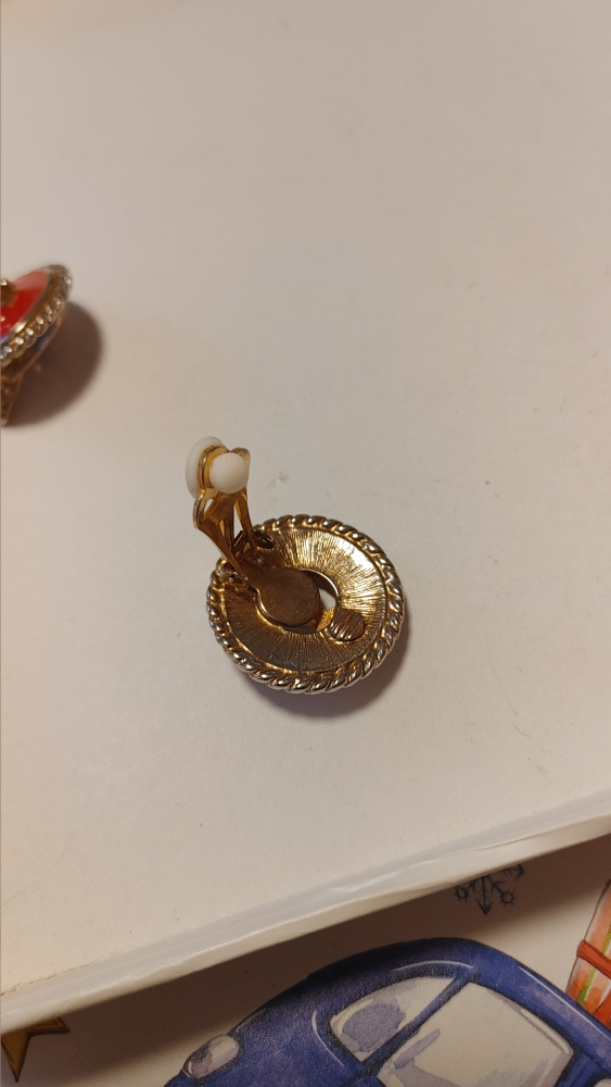 Clip-on Earrings - Red and Gold Tone New - photo 3