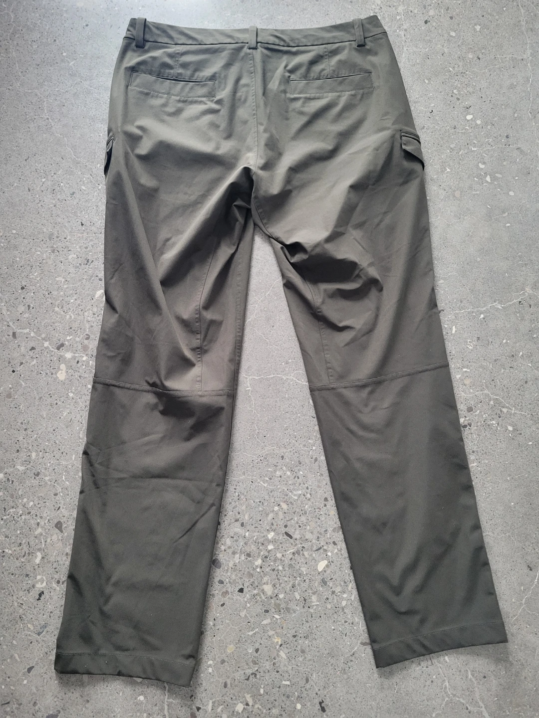 Lululemon Men's Cargo Pants - photo 4