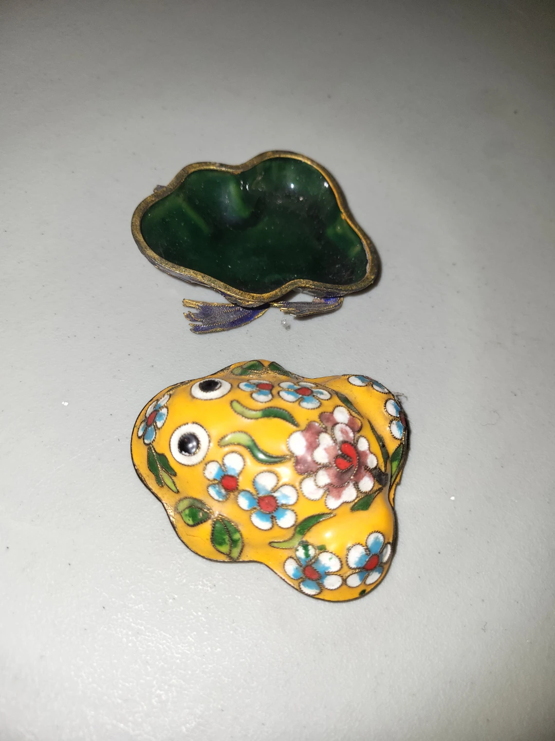 Yellow Cloisonné Frog Figurine - photo 2