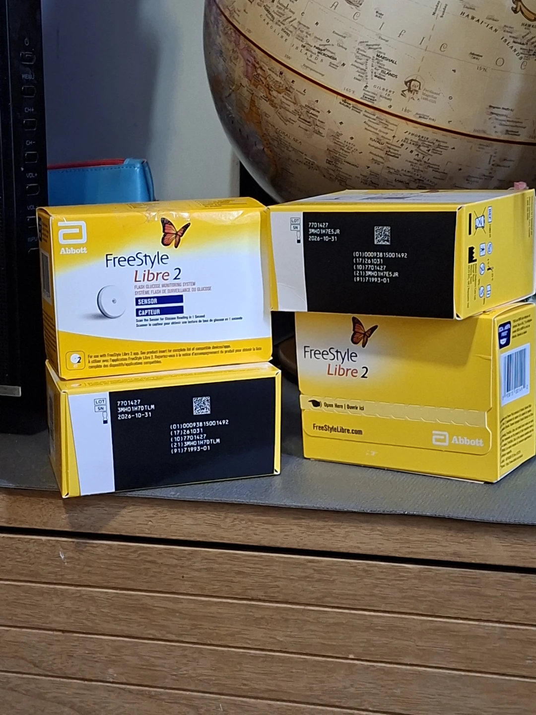 6 boxes of Abbott Freestyle Libre 2 Glucose Monitoring System - photo 2