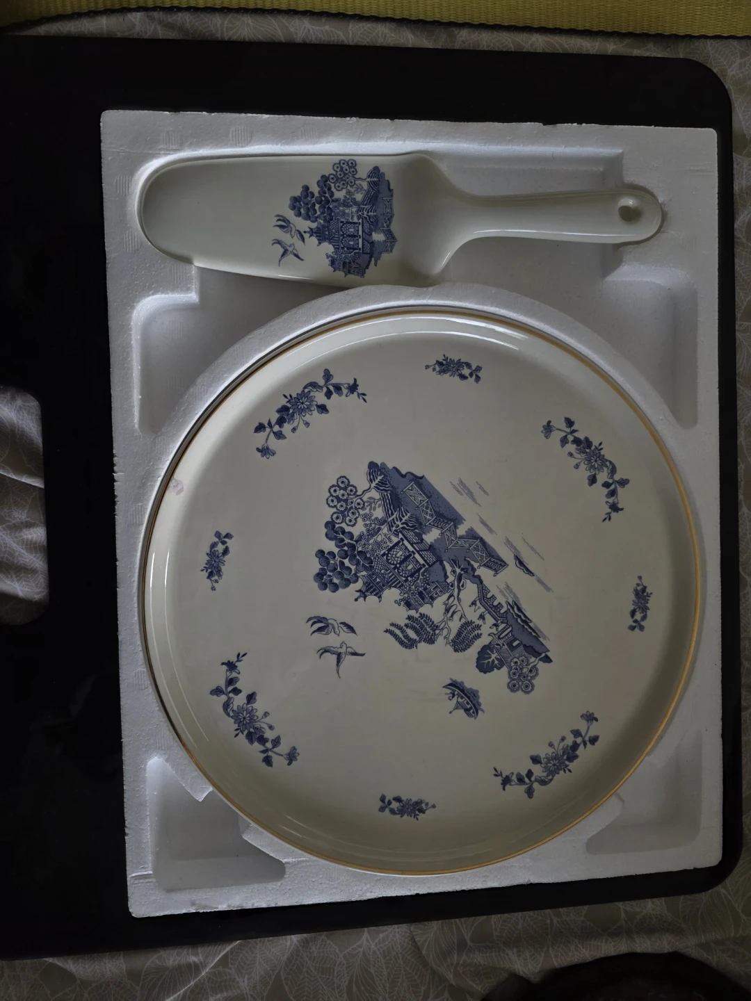 Robinson Design Group High Tea Hostess Platter + Cake Server - photo 2